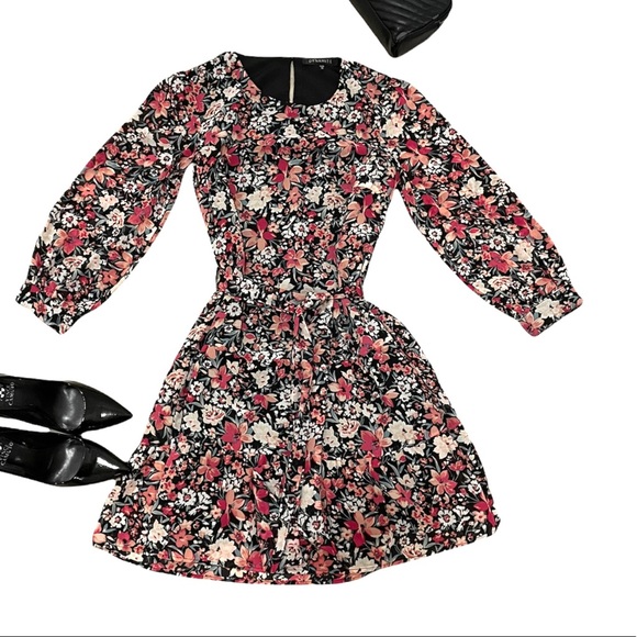 Dynamite, Women Long Sleeve Mini Flowy Dress, Belted, XS, Floral, fitted waist - Picture 2 of 14